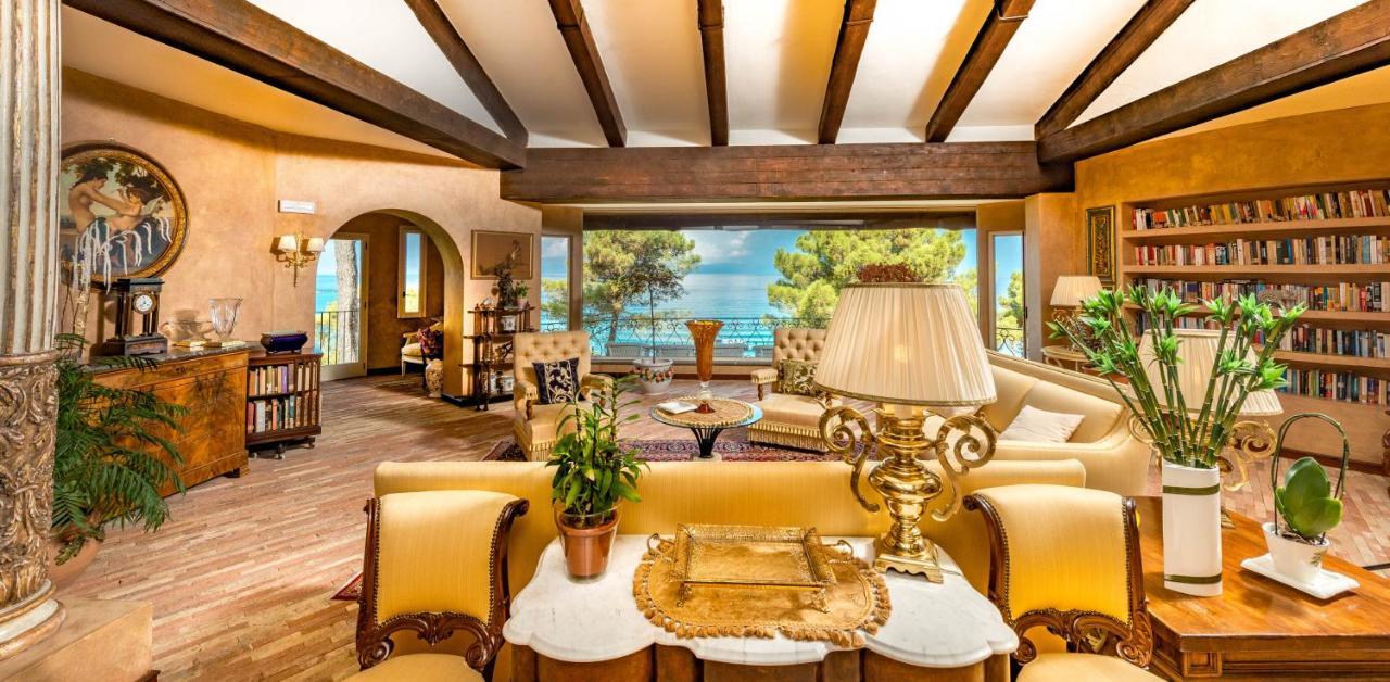 Hotel Porto Pirgos 파르겔리아 외부 사진