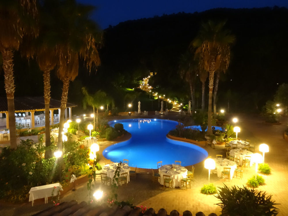 Hotel Porto Pirgos 파르겔리아 외부 사진